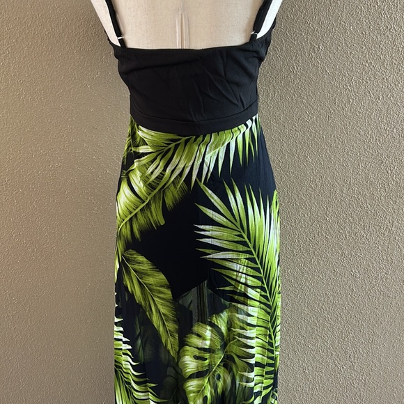 🆕Tropical print maxi romper - Picture 11 of 11